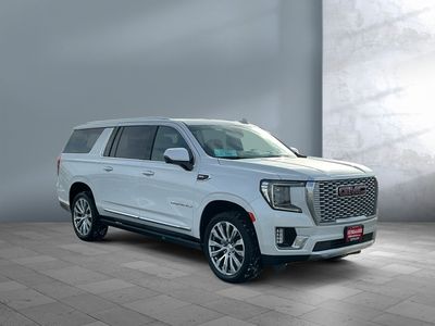 2022 GMC Yukon XL — side profile view