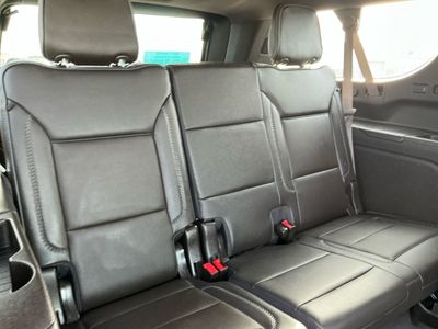 2022 GMC Yukon XL — photo 12 view