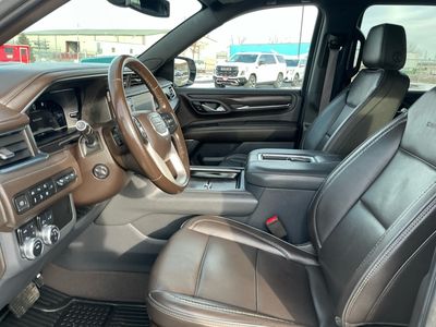2022 GMC Yukon XL — photo 14 view