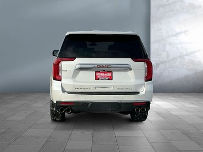 2022 GMC Yukon XL — detail view