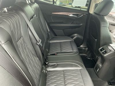 2022 Buick Envision — photo 13 view