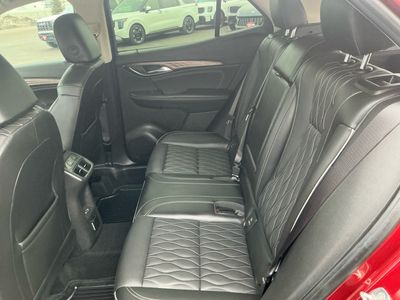 2022 Buick Envision — photo 9 view