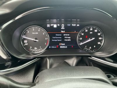 2022 Buick Envision — photo 10 view