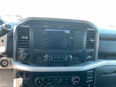2022 Ford F-150 — photo 8 view
