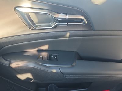 2026 Kia Sportage Hybrid — photo 9 view