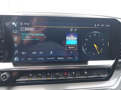 2024 Chevrolet Silverado 1500 — photo 15 view