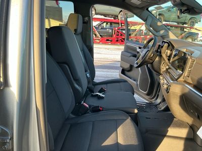 2026 Chevrolet Silverado 1500 — photo 12 view
