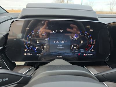 2026 Chevrolet Suburban — photo 14 view