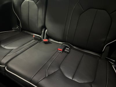 2026 Chrysler Pacifica — photo 8 view