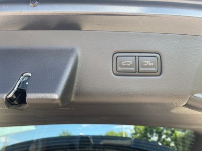 2026 Kia Carnival — detail view