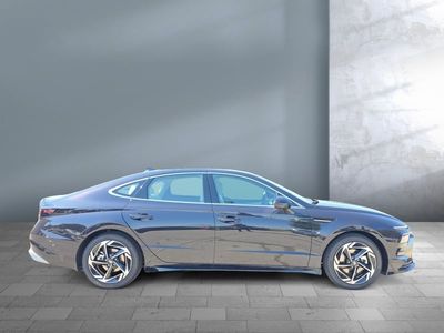 2026 Hyundai Sonata - Photo 5