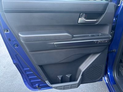 2025 Toyota Tacoma — photo 7 view