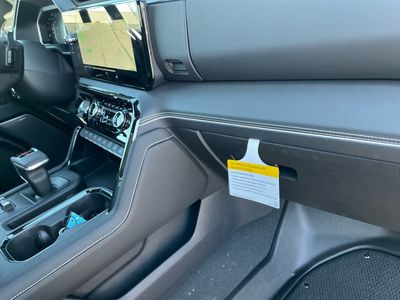 2026 GMC Sierra 1500 — photo 12 view