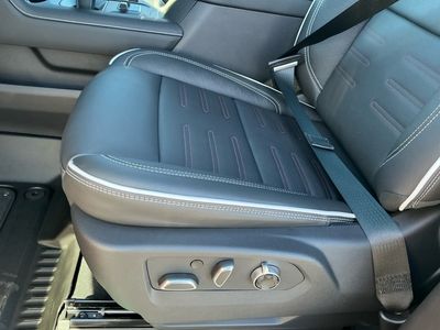 2026 GMC Sierra 1500 — photo 10 view