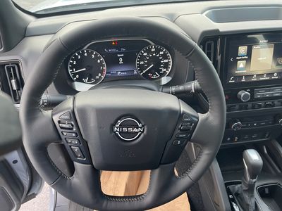 2026 Nissan Frontier - Photo 11