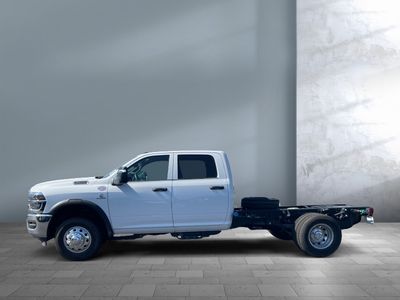 2026 Ram 3500 Chassis Cab - Photo 7