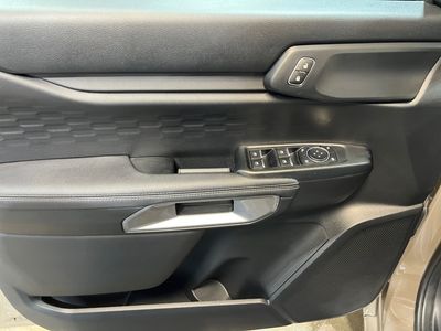 2025 Ford Ranger — photo 12 view