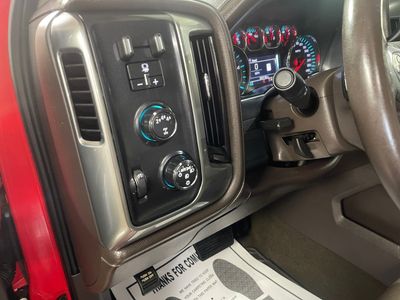 2018 Chevrolet Silverado 2500HD - Photo 9