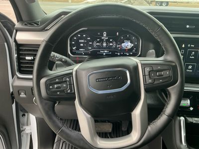 2024 GMC Sierra 1500 - Photo 9