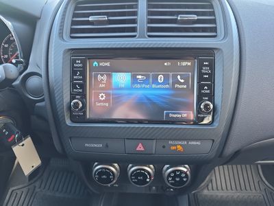 2025 Mitsubishi Outlander Sport — photo 14 view