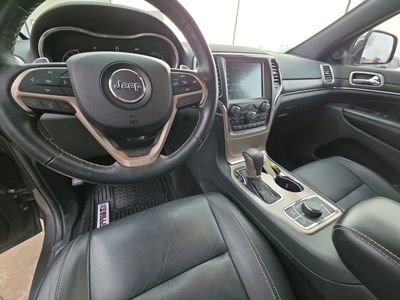 2016 Jeep Grand Cherokee - Photo 13