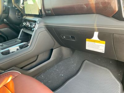2026 GMC Sierra 2500HD — photo 13 view