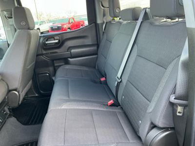 2025 Chevrolet Silverado 1500 — photo 12 view