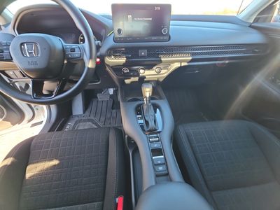 2025 Honda HR-V — engine compartment view