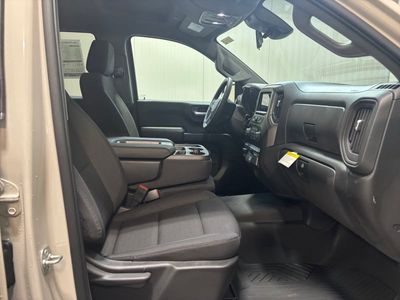 2026 Chevrolet Silverado 1500 - Photo 13