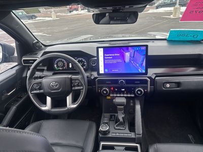 2025 Toyota 4Runner - Photo 14
