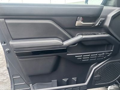 2025 Toyota 4Runner - Photo 8