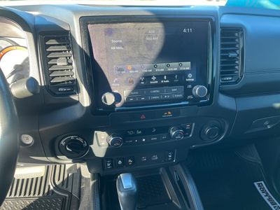 2022 Nissan Frontier - Photo 11