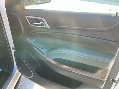 2018 GMC Yukon — interior view