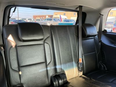 2018 GMC Yukon — engine compartment view