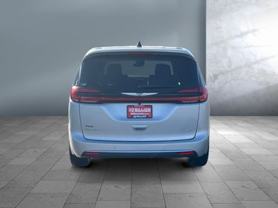 2026 Chrysler Pacifica - Photo 5