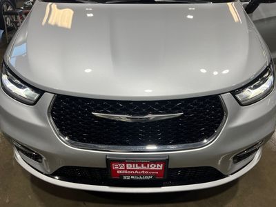 2026 Chrysler Pacifica - Photo 10