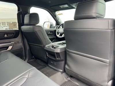 2026 Toyota Tundra 4WD — photo 15 view