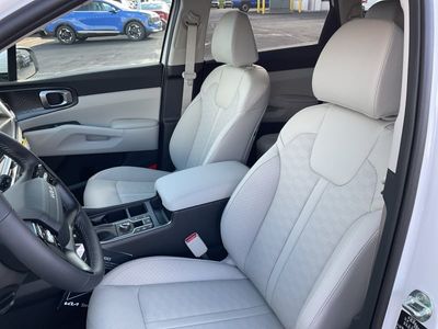 2026 Kia Sorento - Photo 6