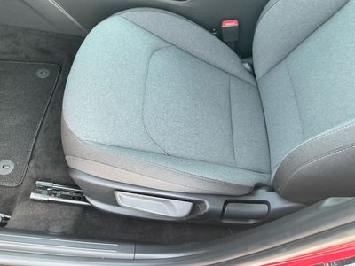 2025 Kia K4 - Photo 15