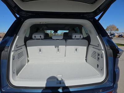 2026 Buick Enclave — photo 12 view