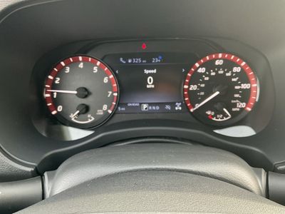2026 Nissan Frontier — photo 11 view