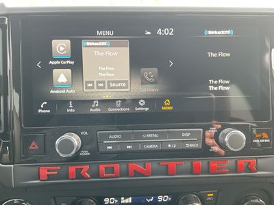 2026 Nissan Frontier — photo 9 view