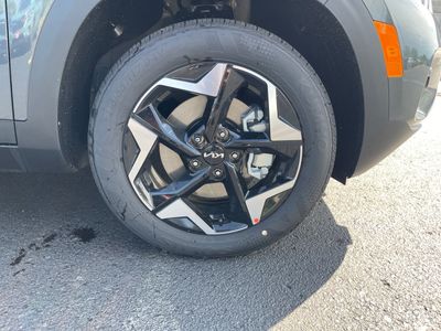 2026 Kia Seltos — photo 11 view
