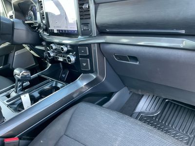 2023 Ford F-150 — photo 13 view
