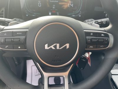 2025 Kia Sportage Hybrid — photo 11 view
