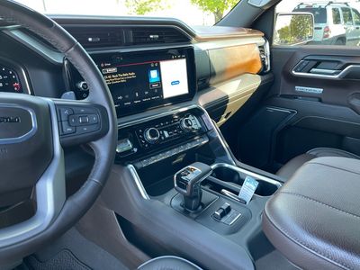 2024 GMC Sierra 1500 — photo 11 view