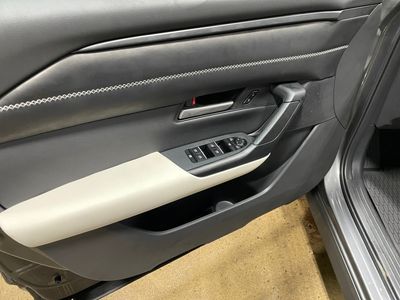 2026 Mazda CX-50 — photo 10 view
