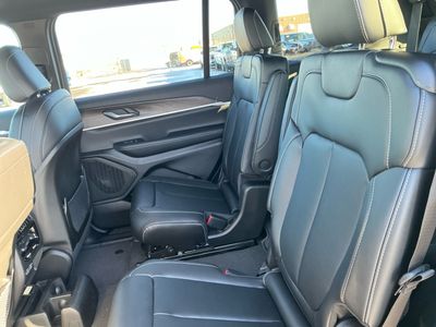 2025 Jeep Grand Cherokee L - Photo 11