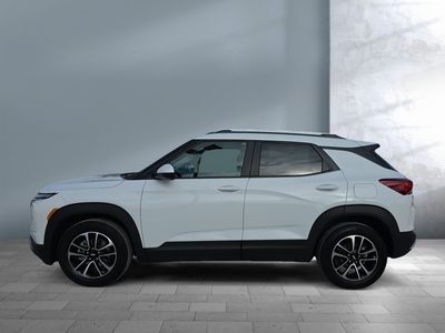 2025 Chevrolet Trailblazer — engine compartment view