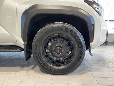 2026 Toyota 4Runner — photo 13 view